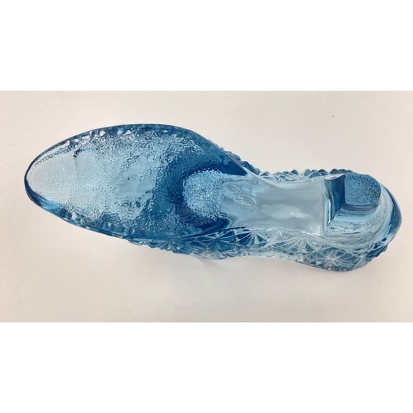 *Vtg Fenton Art Glass Slipper Shoe Daisy & Button Cat Head Light Blue Figurine - Picture 5 of 6